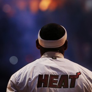 开云官方网页登录-西甲焦点：皇马在补时绝杀巴萨，争冠形势发生微调，西甲第七轮皇马vs巴萨