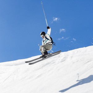 开云APP-阿根廷国家队球员观看湖人比赛，备战与哥斯达黎加的友谊赛，2021阿根廷篮球